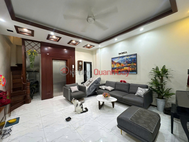 Price reduced by 200 million VND! House for sale in Tay Son, 50m2, 6 floors with elevator, 5m frontage, 14.3 billion VND, excellent for business. | Vietnam | Sales đ 14.3 Billion