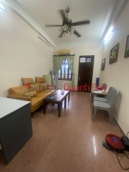 The Owner is Looking for a Tenant to Rent the Original Vuong Thua Vu Townhouse, Thanh Xuan Rental Listings