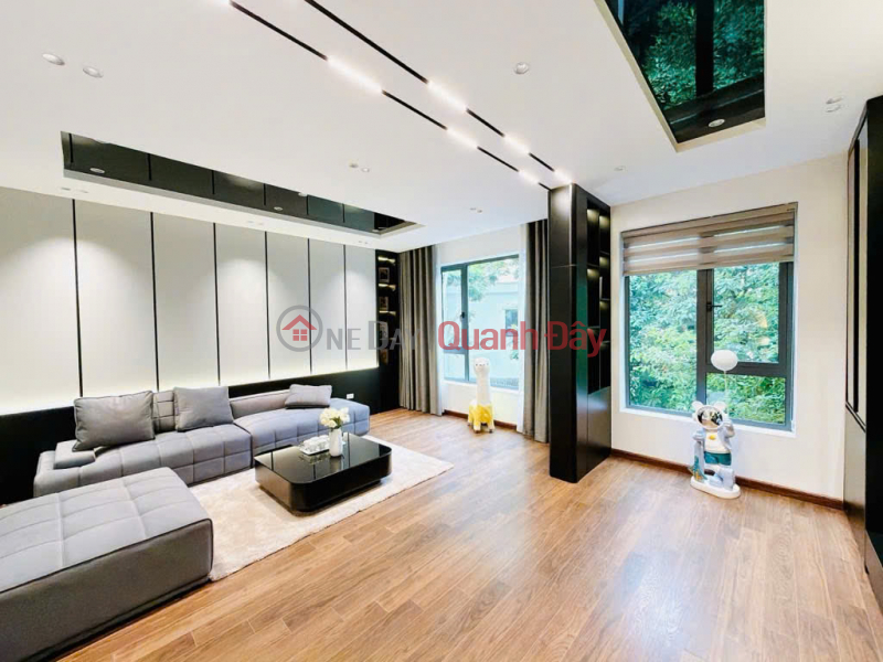 HOUSE FOR SALE IN TAY HO – SIDEWALK – CARS CAN AVOID – BUSINESS – NICE FOR RESIDENCE – PERMANENTLY AIRY STREET VIEW Sales Listings