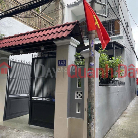 OWNER NEEDS TO QUICKLY RENT A HOUSE WITH 2 FRONTS IN THE ALLEY IN Thanh Loc Ward, District 12, Ho Chi Minh City _0