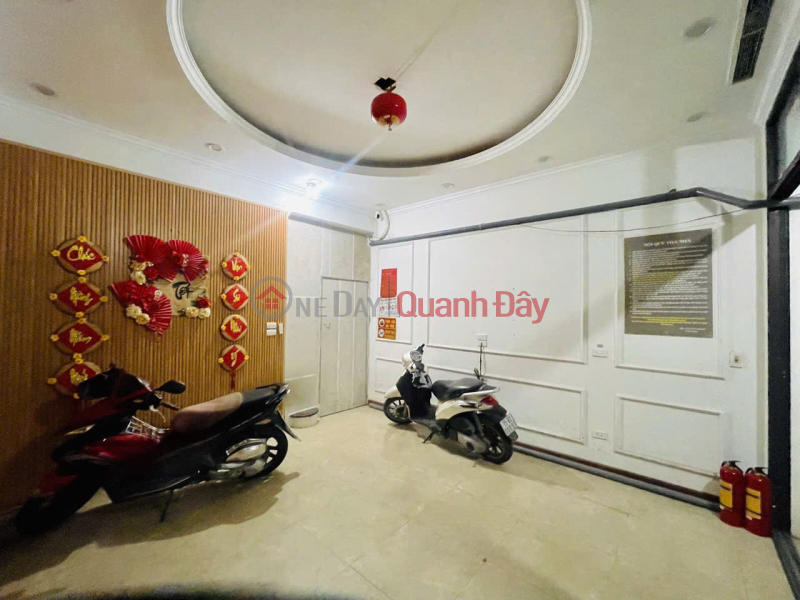 đ 10.3 Billion 370 Khuong Dinh, 5 floors with elevator, prosperous apartment, 7 closed rooms - like 7 stars shining on fate