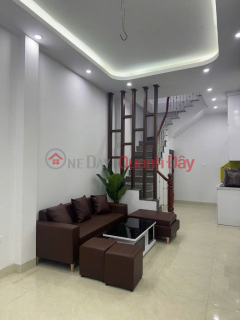 HOÀNG HOA THÁM 31M GIÁ 8,2 TỶ,CÁCH PHỐ 20M,NGÕ THÔNG,SỔ ĐẸP,FULL NỘI THẤT _0