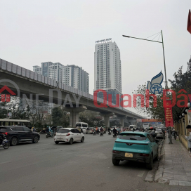 6-STORY HOUSE FOR SALE - Excellent for business - 2 street frontages - Car access - Elevator - Fully furnished _0