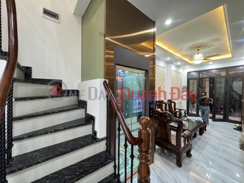 THỤY KHUÊ DT 45M,THANG MÁY-15,8 TỶ,NGÕ RỘNG 3M,THOÁNG SÁNG,20M RA PHỐ _0