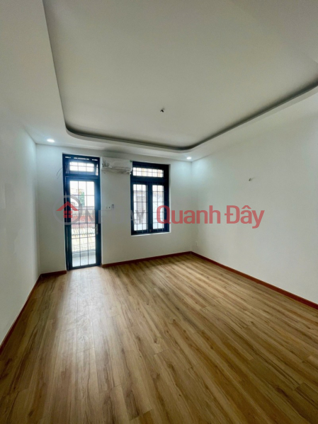 , Please Select Residential, Sales Listings đ 7.6 Billion