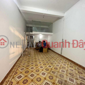Ngoc Lam, Long Bien collective apartment for sale, area 30m2, price 1 billion 45, near school, view of Hong Tien street _0