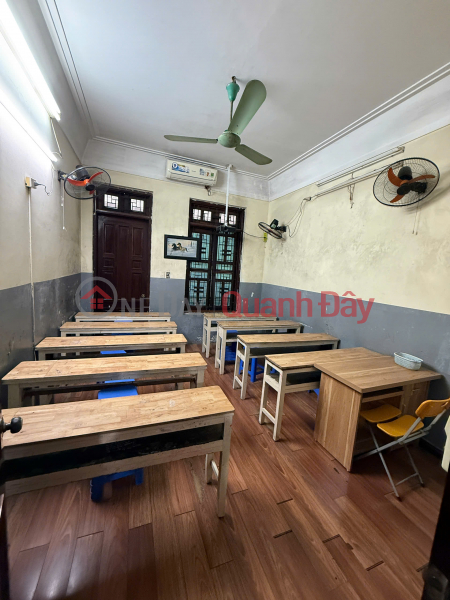 đ 75 Million/ month, The owner is renting out the entire corner house, facing east, on Ba Trieu street, Hai Ba Trung district, Hanoi.