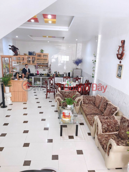 Property Search Vietnam | OneDay | Khu dân cư, Niêm yết bán Cần bán ngôi nhà đẹp ngay trung tâm mặt tiền đường Trần Lê, Đà Lạt.