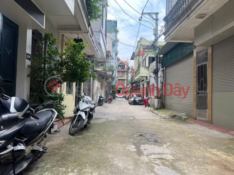 BÁN NHÀ HỌC VIÊN TÀI CHÍNH - BẮC TỪ LIÊM - DT33M2 - 5 TẦNG - GIÁ 5,5TỶ - KINH DOANH - ĐẺ Ở - NGÕ THÔNG , _0