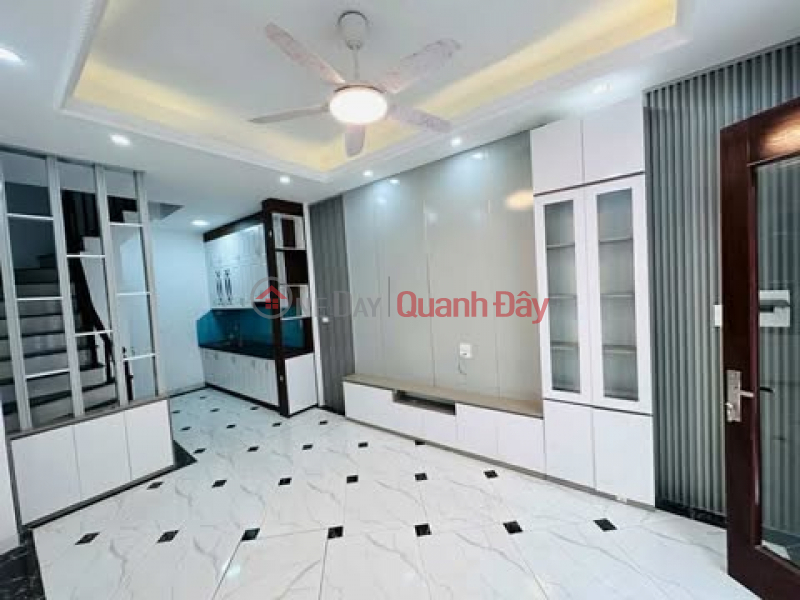 NHÀ MỚI KÍNH KONG - OTO ĐỖ CỬA - SÂN CHƠI RỘNG THOÁNG Việt Nam Bán đ 5,95 tỷ