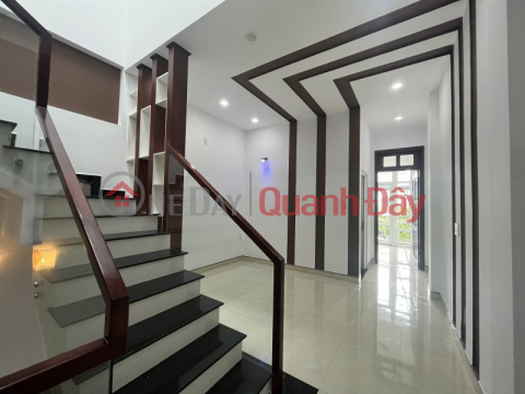 ► House frontage on 7.5m Thanh Son Hai Chau street, next to University of Pedagogy and Technology, 3 commercial floors _0