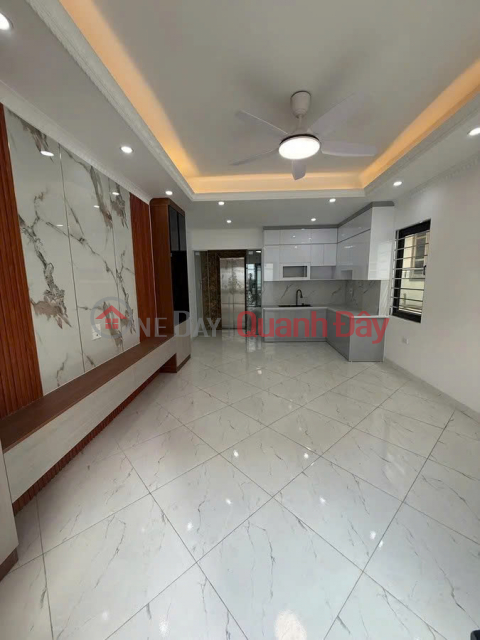 NEW HOUSE - CORNER LOT - COMMERCIAL PROPERTY - CAR PARKING AVAILABLE. Tu Dinh Street, 46m2 x 6 Floors, 15.4 Billion VND, Long Bien District, Hanoi. _0