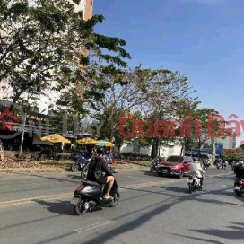 Nhà 3 Tầng MẶT TIỀN ĐƯỜNG - DT: 4x25,5= 102m² , Bình Tân Giáp Tân Phú _0