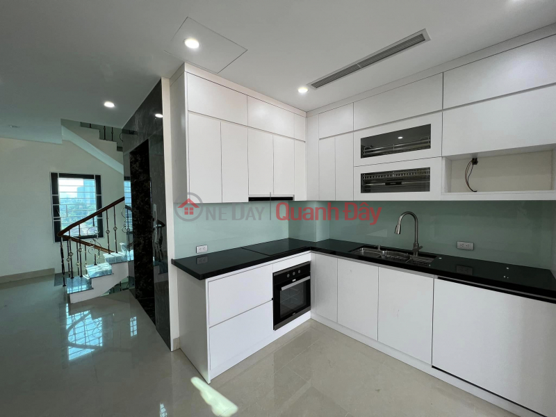 Property Search Vietnam | OneDay | Residential, Sales Listings | House for sale 48m2 6 bedrooms Lane 124 Au Co, Tay Ho Garage Car Elevator 7.3 Billion VND