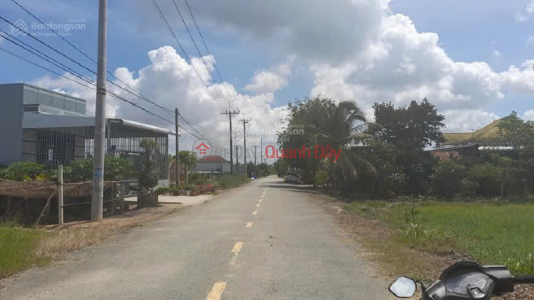 Urgent sale of land on Pham Thi Quoi street frontage, Phu My Hung commune, Cu Chi district, Ho Chi Minh City Sales Listings