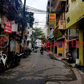 Phuong Mai Townhouse for Sale, Dong Da District. 62m Approximately 10 Billion. Commitment to Real Photos Accurate Description. Owner Needs Liquidity _0