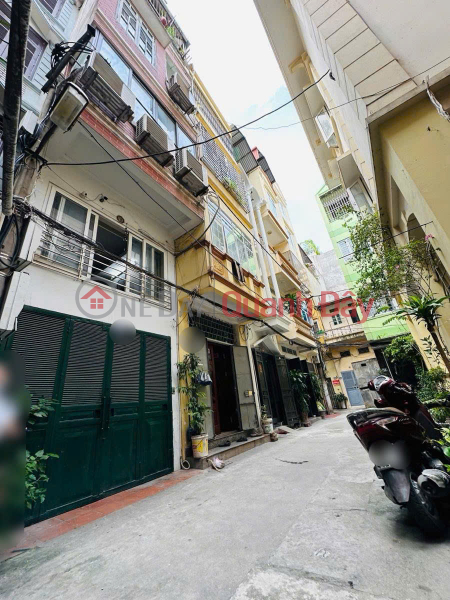 House for sale on Vu Tong Phan alley, 5-storey car lot with elevator Sales Listings
