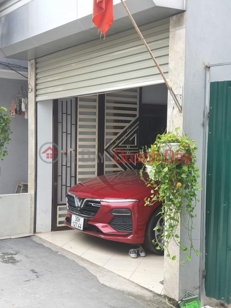 Beautiful house Tran Cung car into the house, through Nam Cuong urban area near Hoang Quoc Viet, 48m small, only 4.8 billion VND Sales Listings
