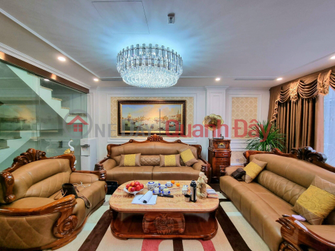 Nguyen Van Cu townhouse for sale, 6 floors, elevator, 3 steps to the street, beautiful and sparkling house. _0