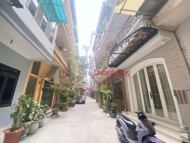 Selling quickly: Super luxurious 4-story house in Chien Thang Street, Van Quan Ward, Ha Dong District - Abundant amenities. Sales Listings