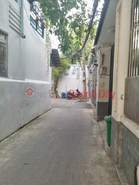 Urgent sale of old house ready to build new Quang Trung Go Vap 74m2 price 3.95 billion, house with attic, cool three-story alley Sales Listings