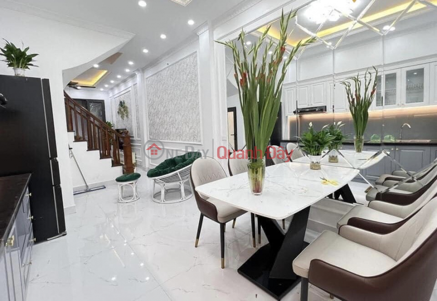 A beautiful house on Hoa Hung Street, District 10, brand new, brand new furniture, only 4 billion 5 Vietnam Sales, đ 4.5 Billion