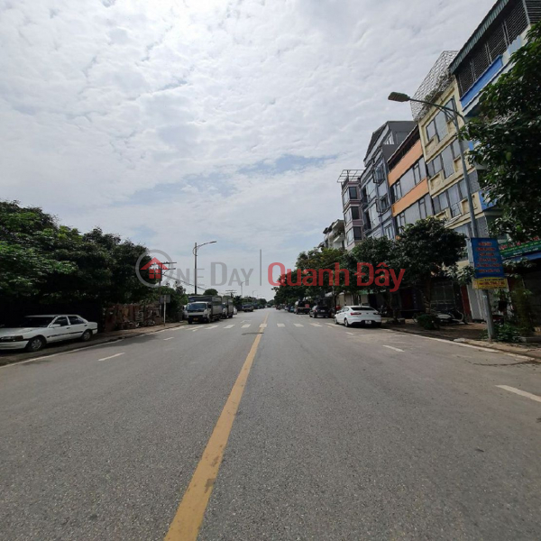 33m2 xã Gia Lâm, Hà Nội, ô tô vào, 4 tỷ x nhỏ xíu. Lh 0989894845 Niêm yết bán