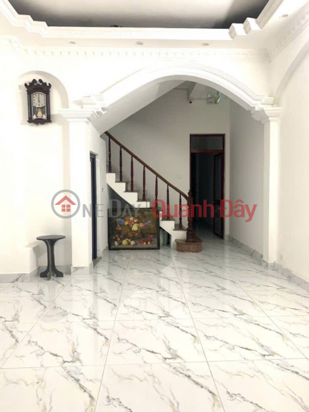 Lang Road 75m only 14 billion, 7 closed rooms, full of guests | Vietnam | Sales, đ 14.2 Billion