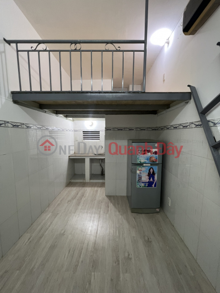 DUPLEX APARTMENT WITH HALLWAY WINDOW - 3.2 MILLION Rental Listings