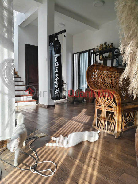 Owner selling a villa with stunning lake view - 18m frontage - Prime location in the heart of Dong Du, Gia Lam. Vietnam, Sales đ 26.9 Billion