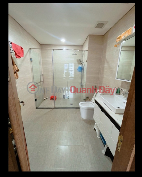 BEAUTIFUL APARTMENT - GOOD PRICE - Urgent Sale Goldmark City Apartment 136 Ho Tung Mau, Bac Tu Liem District, Hanoi _0