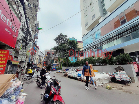 FOR SALE OF THE OWNER'S MAIN HOUSE KINH THANH XUAN HANOI AREA 32.7 M2 ---FACADE; 3...M2 5-FLOORY HOUSE --PRICE ; 5.58 _0