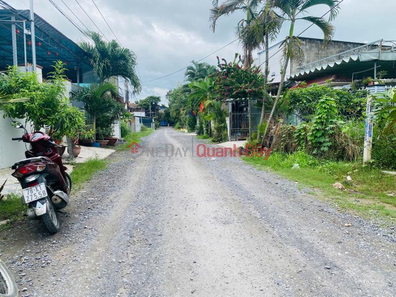 Chủ cần bán lô đất đường Trần Bình Trọng - Thị Trấn Diên Khánh Sát Bên Tỉnh Lộ 8 Và Bờ Kè Trần Phú | Việt Nam, Bán | đ 1,4 tỷ