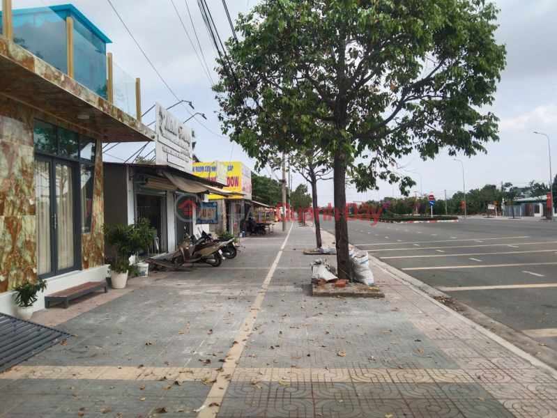 Commercial space for sale with three street frontages - Excellent location for business - Van Tien Dung Street, Long Huong Ward, Ho Chi Minh City. Sales Listings