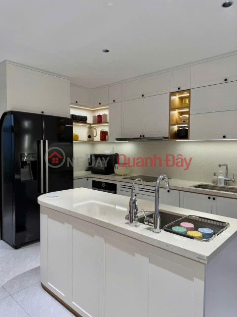 **Bán nhà mặt tiền Lê Trung Nghĩa; khu K300; Tân Bình; 4x18m - 5 tầng _0