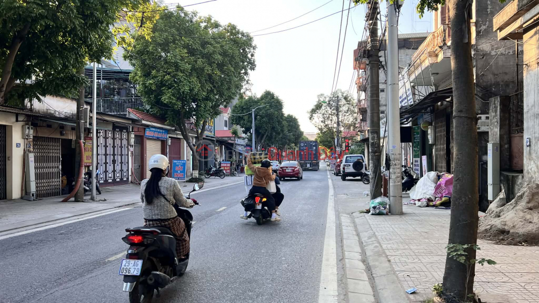 Property Search Vietnam | OneDay | Residential Sales Listings House for sale on Phan Dang Luu street, 1 side for cars, wide sidewalk, facing Duong 2 bridge under construction