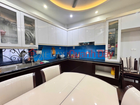 NHÀ MẶT NGÕ THÔNG- Ô TÔ CHÁNH PHỐ NGỌC LÂM 40M2 X 15.5 TỶ. _0