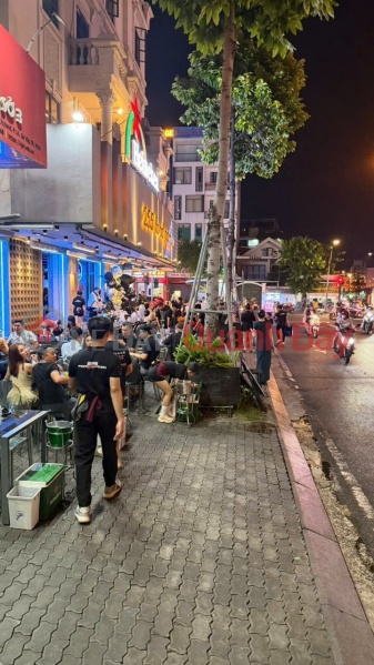 Restaurant for Sale\\/Transfer at Nguyen Van Luong Street, Ward 10, Go Vap District, Ho Chi Minh City Vietnam, Sales | đ 600 Million