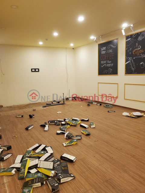 3-FLOOR EMPTY PLACE FOR RENT IN TRAN BACH DANG-NEAR THE SEA _0