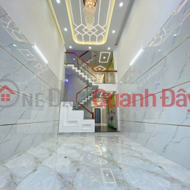 BEAUTIFUL NEW HOUSE - 5 STUNNING FLOORS - LUXURY ELEVATOR - RIGHT ON HUONG LO 2 - BON XA CROSSROADS _0