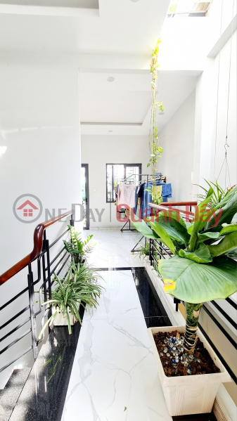 Beautiful house for sale, 75m2, 3 floors, 5m wide, Tan Thuan Tay, District 7, only 7 billion a little more Sales Listings