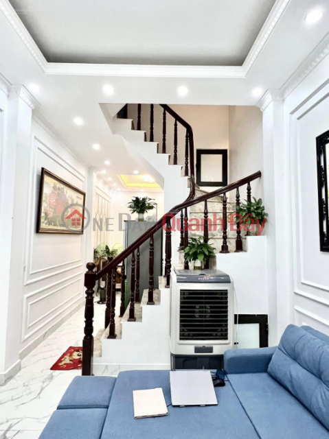 Bán nhà Đại Từ - DT 46m2x4 tầng, ngõ oto,nhà đẹp, giá 7.29 tỷ, cực đẹp, thoáng, ở luôn _0