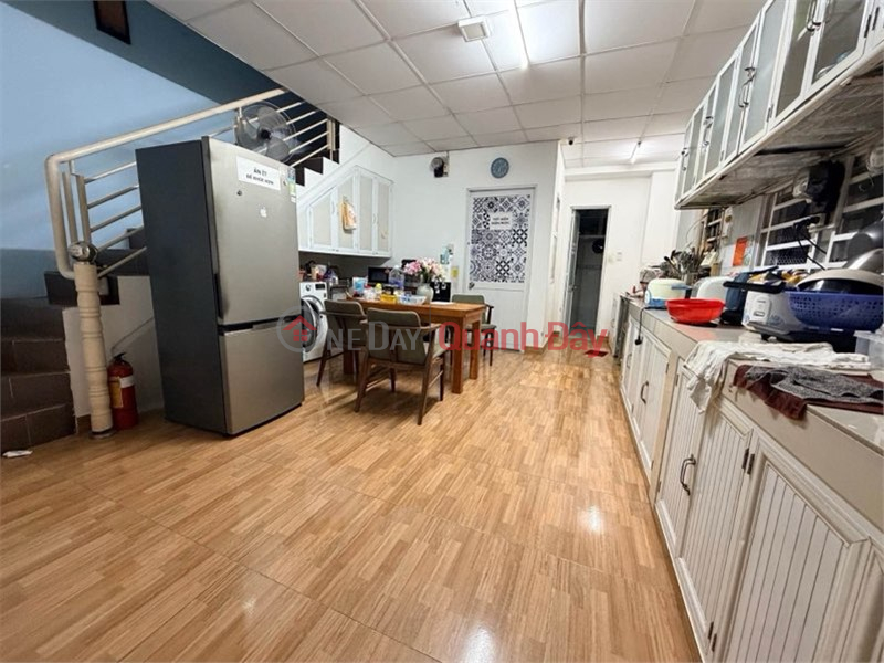 HOT HOT –CẦN BÁN 3 CĂN NHÀ GIÁ TỐT TẠI Đường Nơ Trang Long, P.13, Q. Bình Thạnh, TP. HCM, Việt Nam, Bán đ 7 tỷ