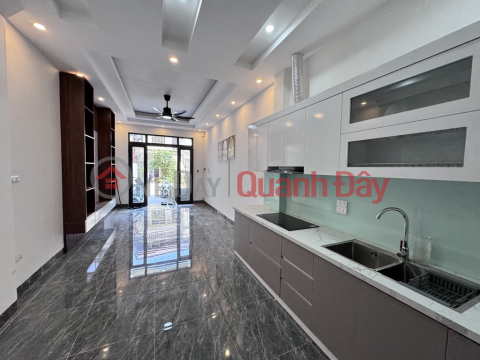 Hoang Mai 34m 5 floors, only 7.2 billion, full furniture, 4m wide front of house, A4 square book _0