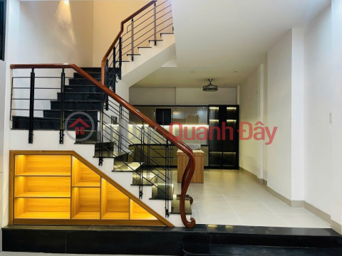 ► Han Mac Tu Frontage, near Dong Da Market, 61m2, 3 clean hard floors, 5.x billion _0