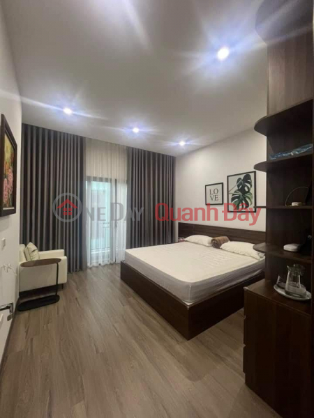 HOUSE FOR SALE IN DONG NGAC - BAC TU LIEM; AREA 33M2, FRONTAGE 5.5M, 5 FLOORS - PRICE OVER 5 BILLION - FOR RESIDENCE OR BUSINESS, Vietnam | Sales đ 5.3 Billion