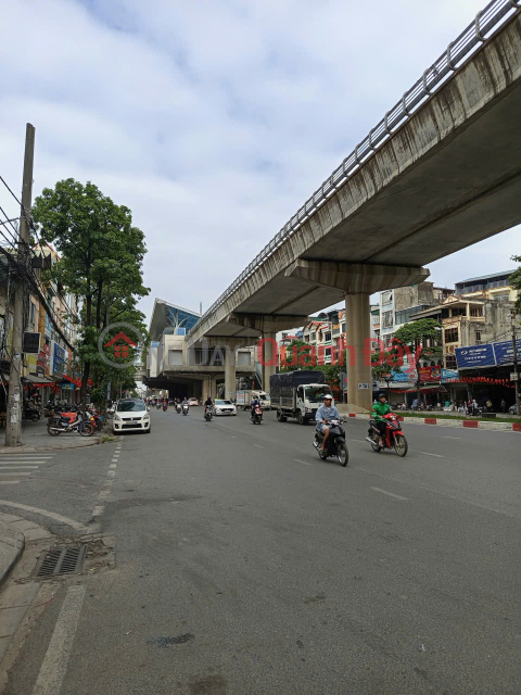 EXTREMELY RARE HO TUNG MAU, CAR, CORNER LOT, A FEW STEPS TO TRAIN STATION - 6 FLOORS, 43 SQM, 13.5 BILLION _0