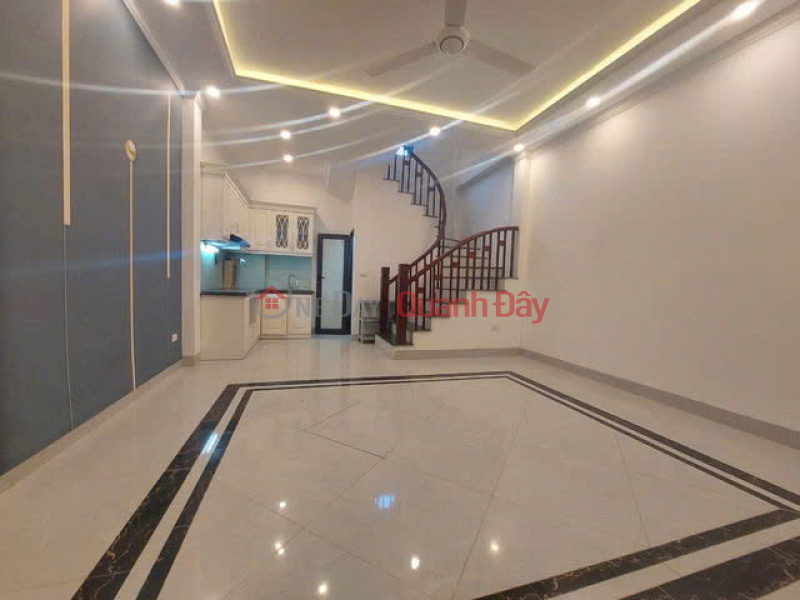 Property Search Vietnam | OneDay | Residential | Sales Listings, I NEED TO SELL URGENTLY A TOWNHOUSE IN PHUC LOI-LONG BIEN, 32 SQUARE METERS, 5 FLOORS, FRONTAGE 4.6 METERS, 4.6 BILLION.