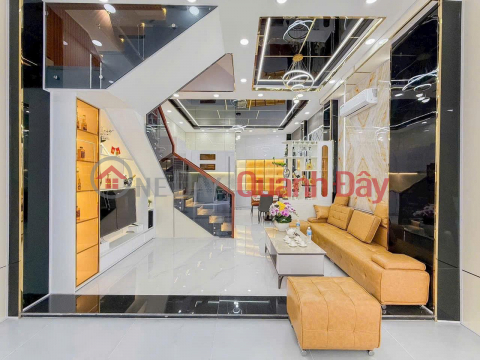 House in a car-accessible alley on Nguyen Thi Huong street, in a residential area for government officials, furnished, only 7.5 billion VND. _0
