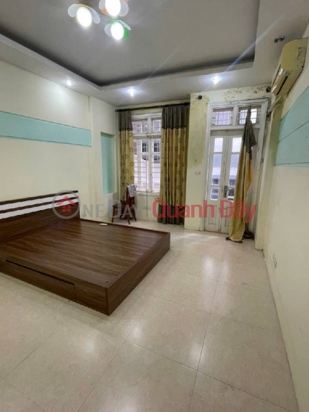 đ 15.5 Billion, Linh Quang super product 55m 5 floors, car parking at door, business center, rear expansion